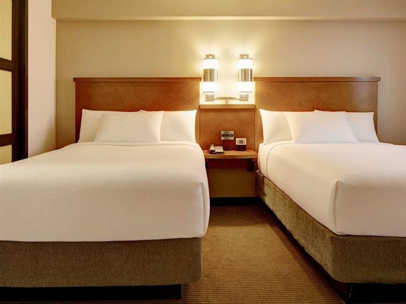 Comfort Suites Milwaukee West Kültér fotó